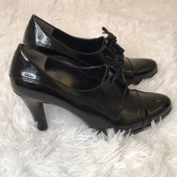 VÍCTOR patent leather laced heals; Alastair BLK 8M - Picture 2 of 6